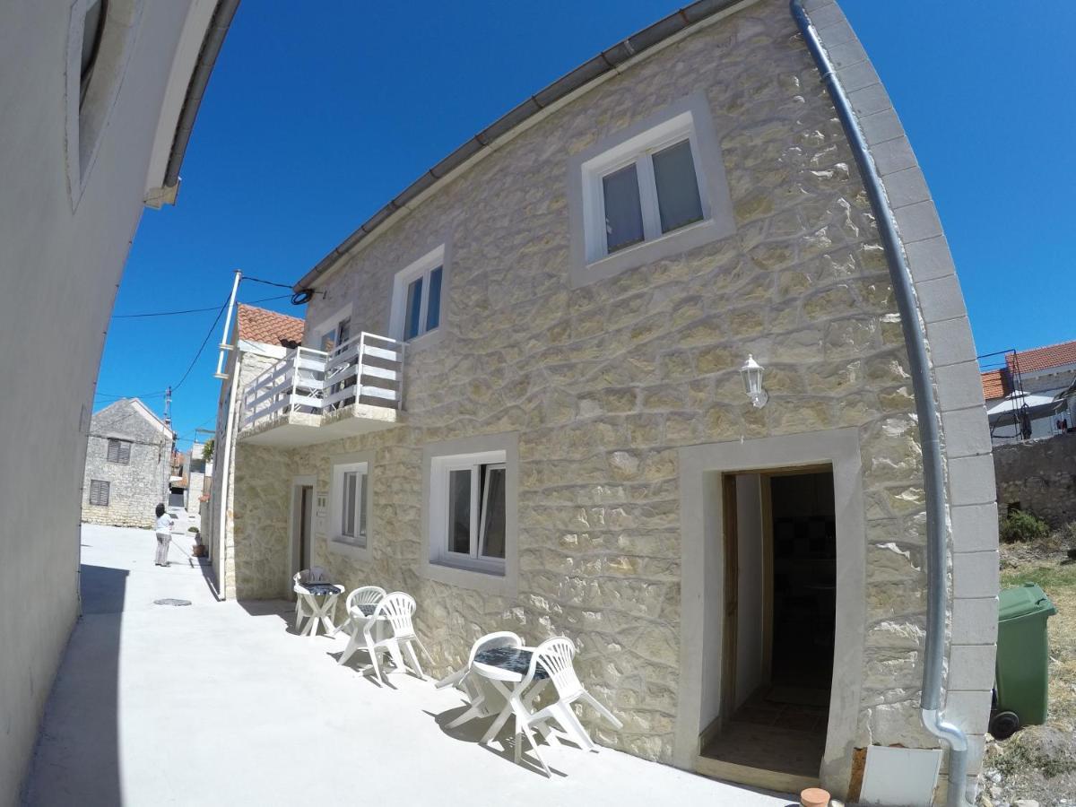 Apartments And Rooms By The Sea Bibinje, Zadar - 6199 Zewnętrze zdjęcie